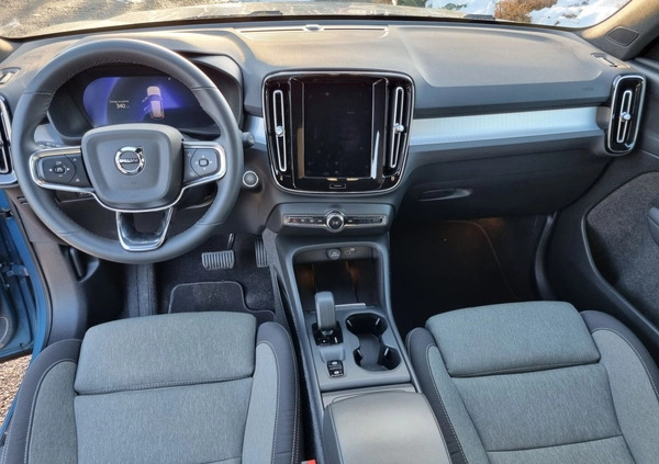 Volvo XC 40 cena 158900 przebieg: 29337, rok produkcji 2022 z Recz małe 326